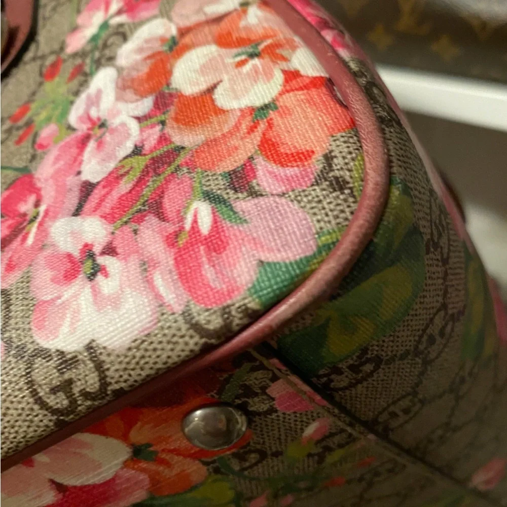 Gucci Bloom Medium Boston Bag - Picture 7 of 11